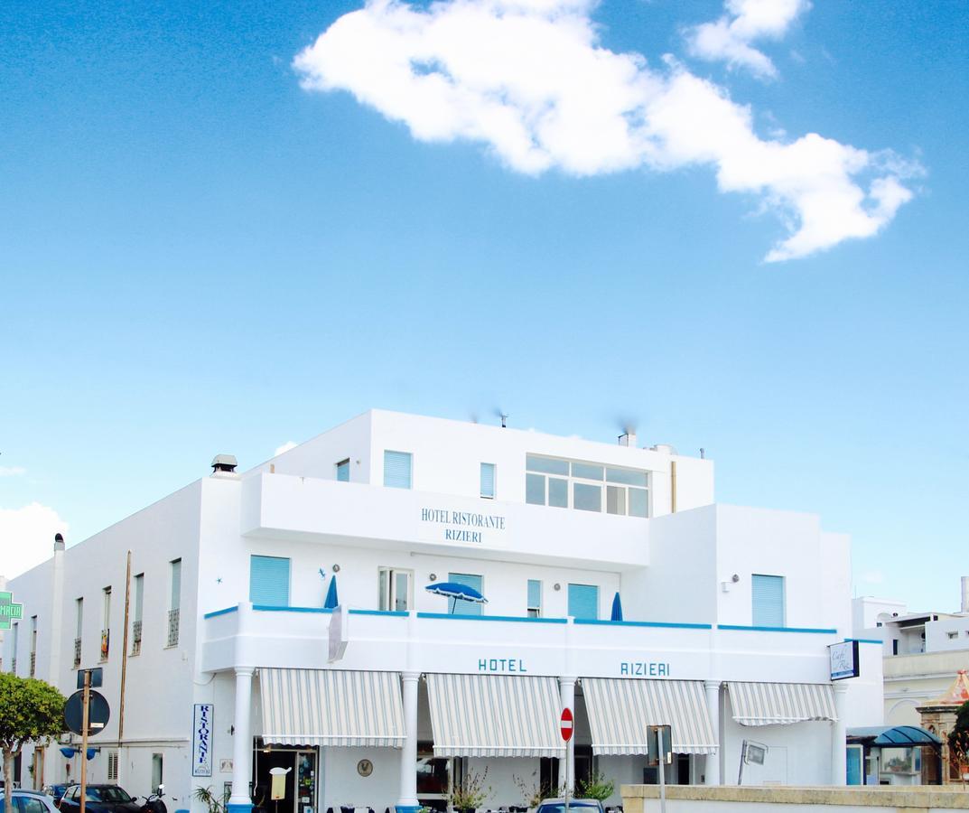 Hotel Rizieri Santa Maria di Leuca Buitenkant foto