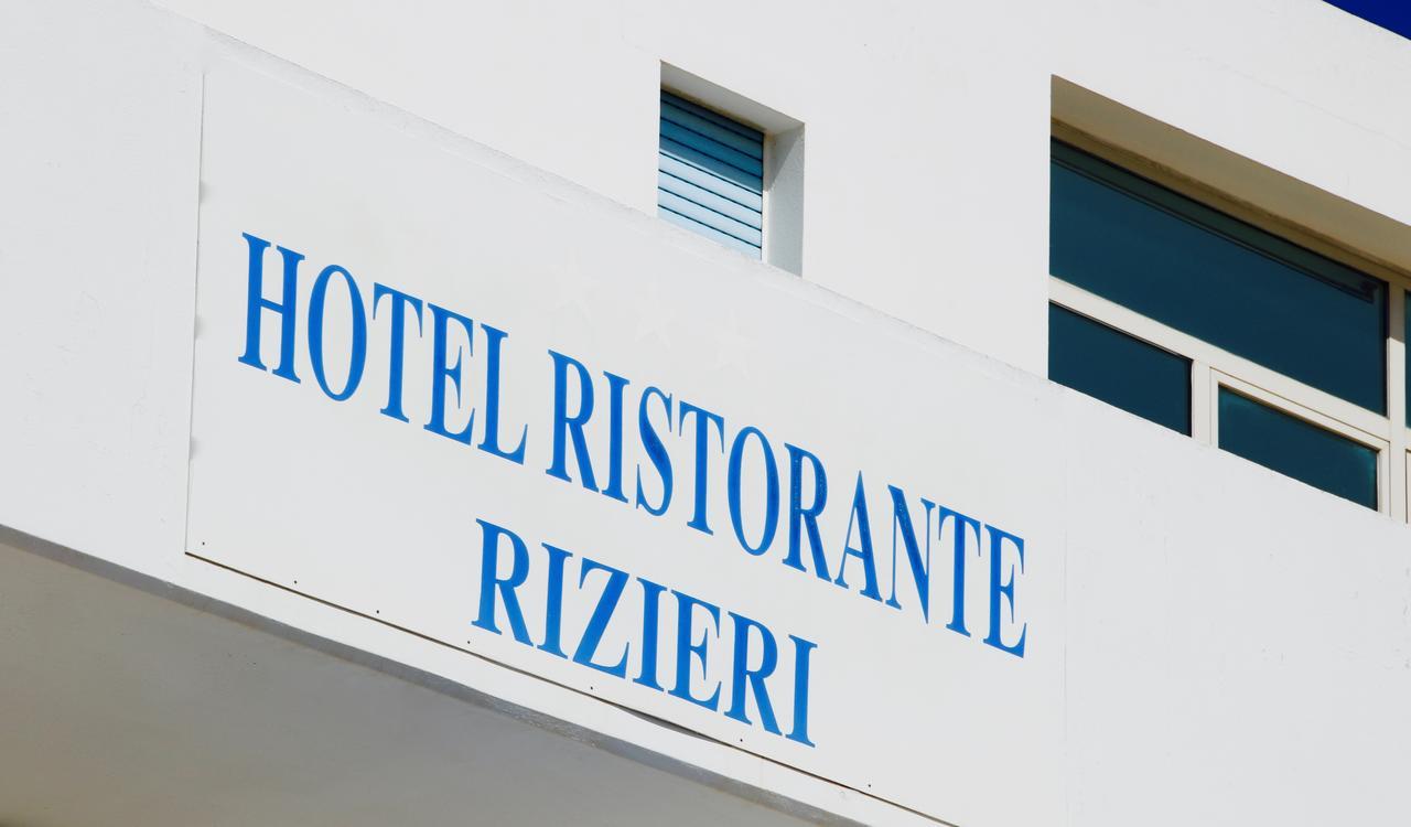 Hotel Rizieri Santa Maria di Leuca Buitenkant foto