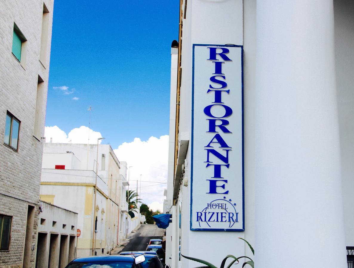 Hotel Rizieri Santa Maria di Leuca Buitenkant foto